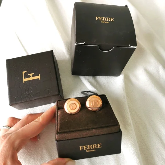 Cufflinks - Picture 1 of 1